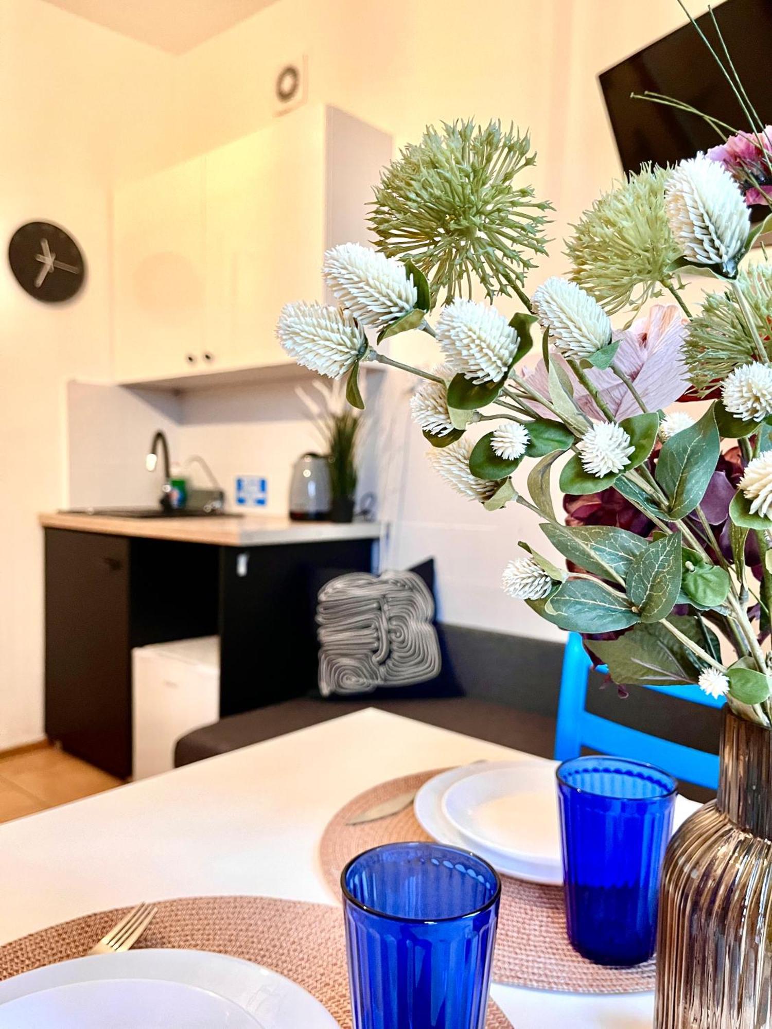 Chopin Apartments Self Check-In Warszawa Zewnętrze zdjęcie